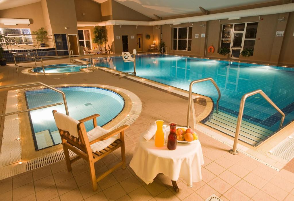 4* Woodstock Hotel with Spa and indoor pool in Ennis for €101/double ...