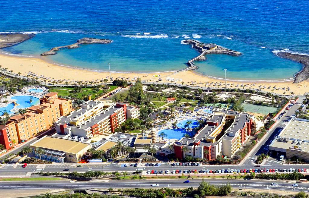 Elba Carlota Beach & Golf Resort