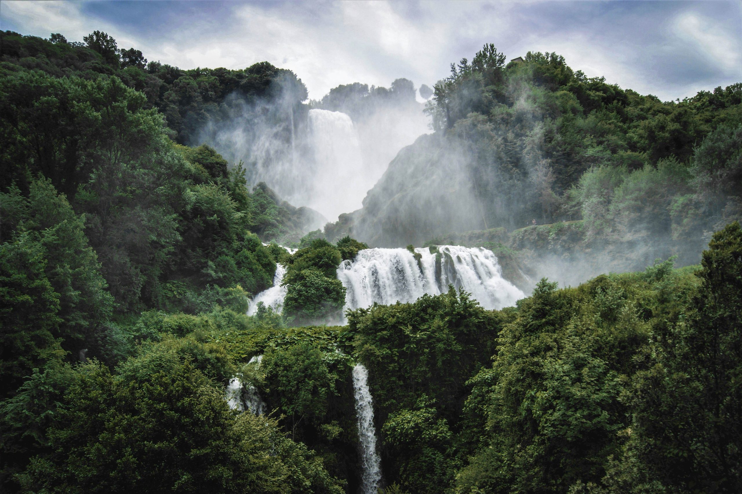 Italy Umbria Terni unsplash